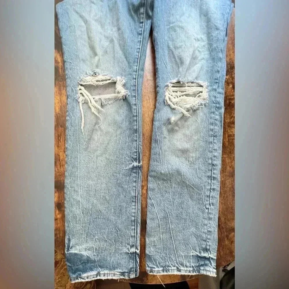 GOOD AMERICAN | women’s high rise distressed jeans. Size: 6/28 - Picture 10 of 15